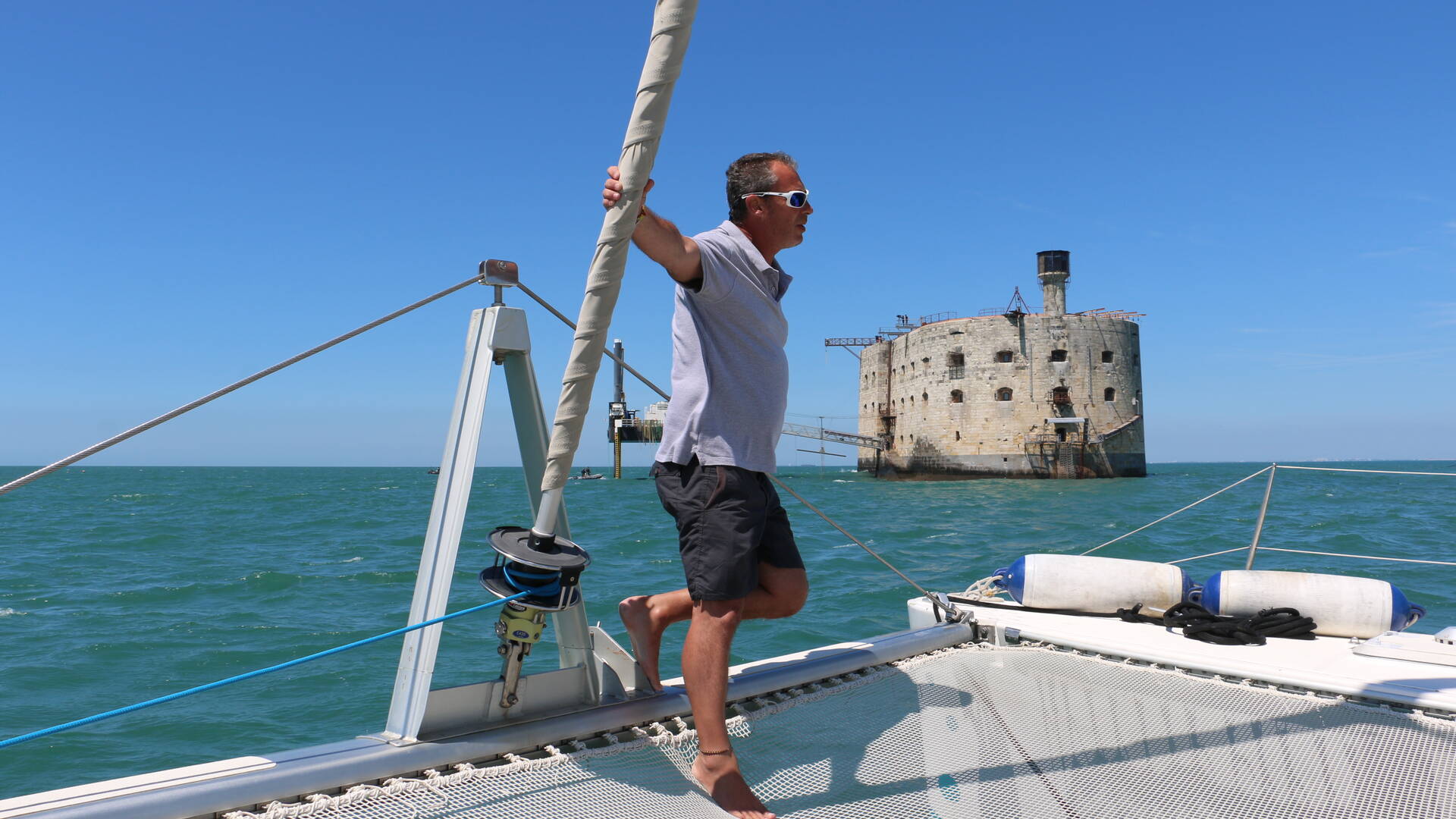 Cap sur le célèbre fort Boyard à bord du catamaran Vertige