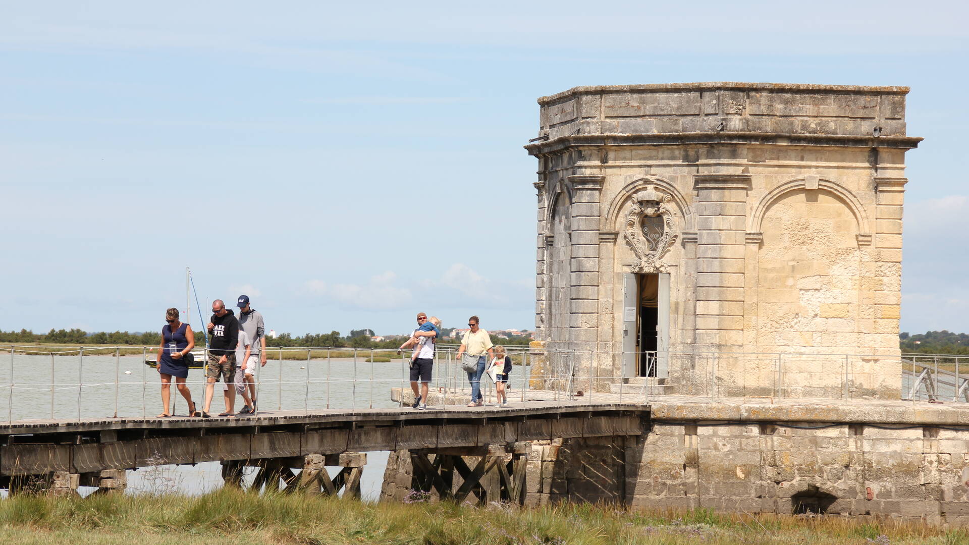 Fontaine Lupin en bord de Charente, Saint-Nazaire sur Charente, Rochefort Océan 