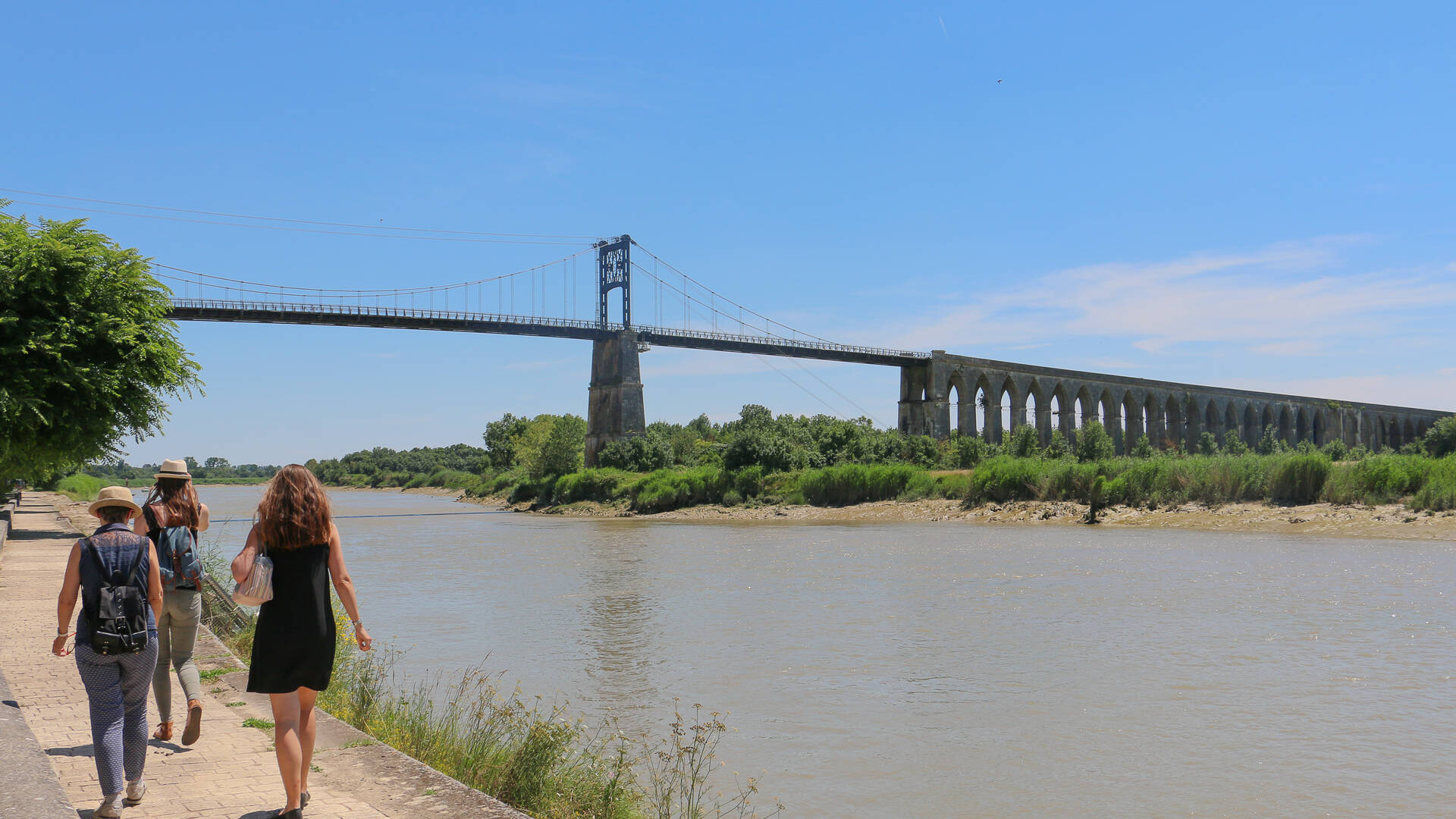 Pont Suspendu © Julie Paulet