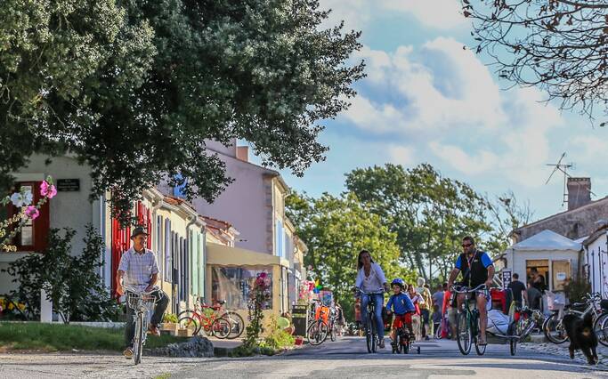 L'île d'Aix à vélo @Images&Emotion