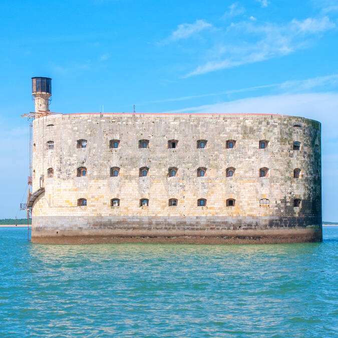 Le fort Boyard au large de l'île d'Aix - Rochefort Océan