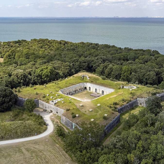 Le fort Liédot et l'île d'Aix 