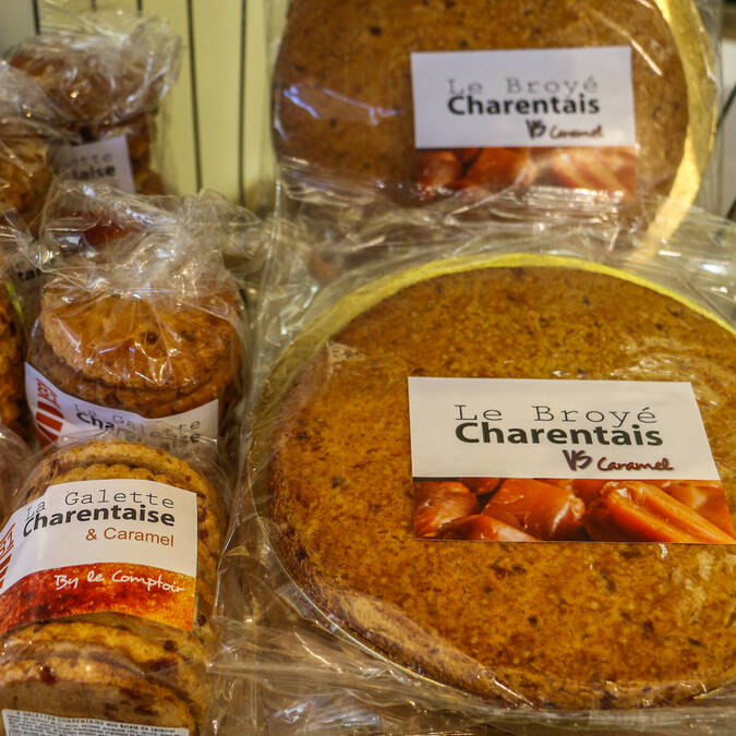 Le marché des quatre saisons à Rochefort, galette charentaise, Rochefort Océan