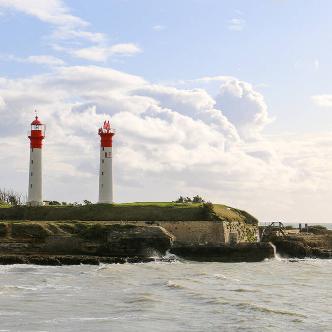 phare-ile-aix-rochefort-ocean © Caroline Jarry