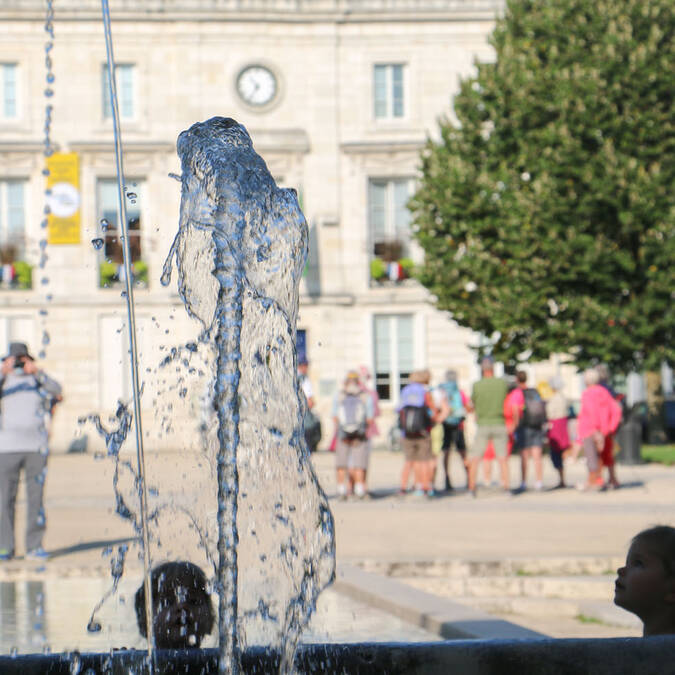 La fontaine de la place Colbert de Rochefort