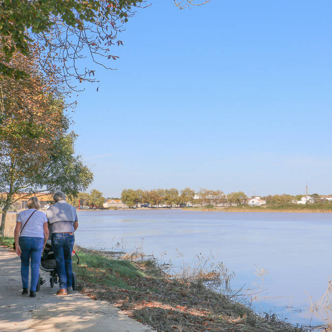 Balade en bord de Charente © Julie Paulet