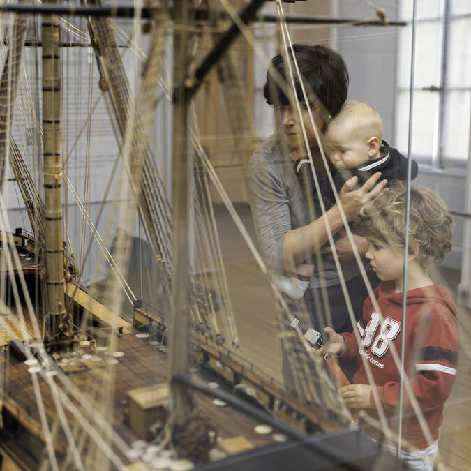 Visite du musée de la Marine en famille  ©I.Creations