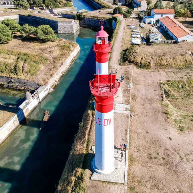 Aix Island, pearl of the estuary of the Charente